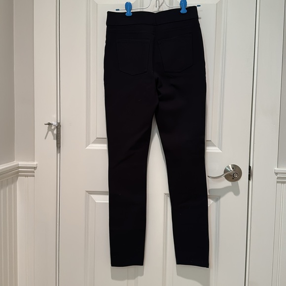 SPANX New Black Leggings/Pants Size M/M-NWT - Picture 8 of 10